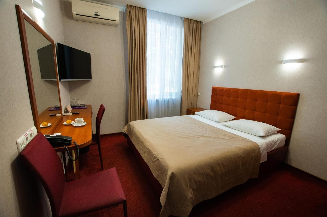 Grand Christer Hotel Κίεβο Εξωτερικό φωτογραφία